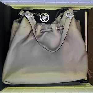 Silver/Gray Micheal Kors Leather Shoulder Bag